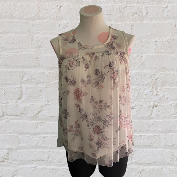 No Boundaries Tops - NWT White Lace Babydoll Floral Tank